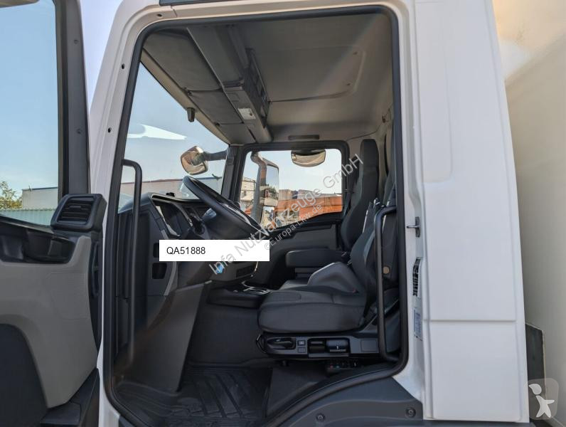 Camion MAN TGL 8.220