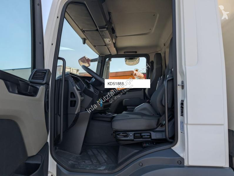 Camion MAN TGL 8.220