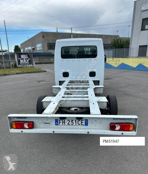Camion Renault master a telaio
