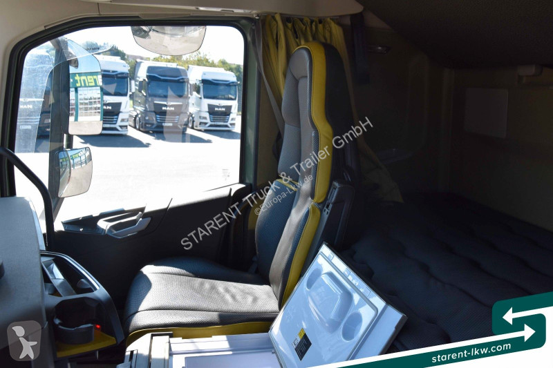 Camion Volvo 750 6x4 Palfinger Kabinenkran...