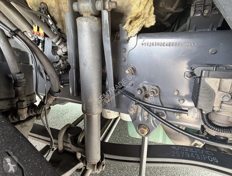 Camión Volvo 13420 EURO 6 HEIWO ISO BAK THERMO...