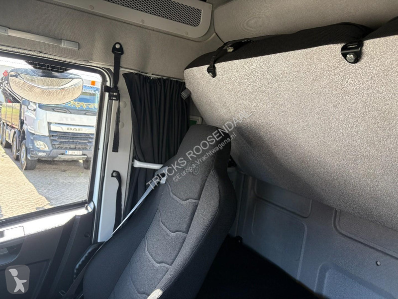 Camión Iveco 160E25 + LOADLIFT + SLIDING ROOF +...