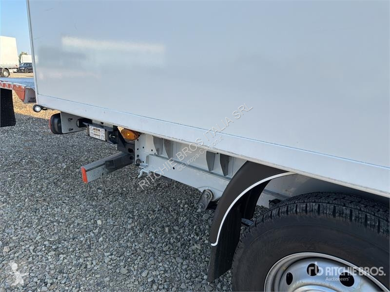 Kamion Opel 2.2 103 KW KO/LBW L4 Van Truck