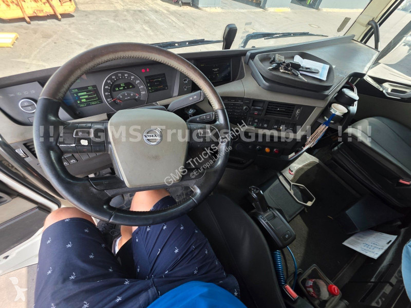 Camión Volvo 500 / 6X4 / EEV / 18m Atlas Kran