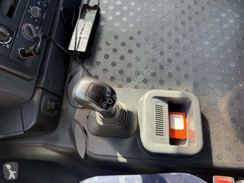 Camión Iveco 360