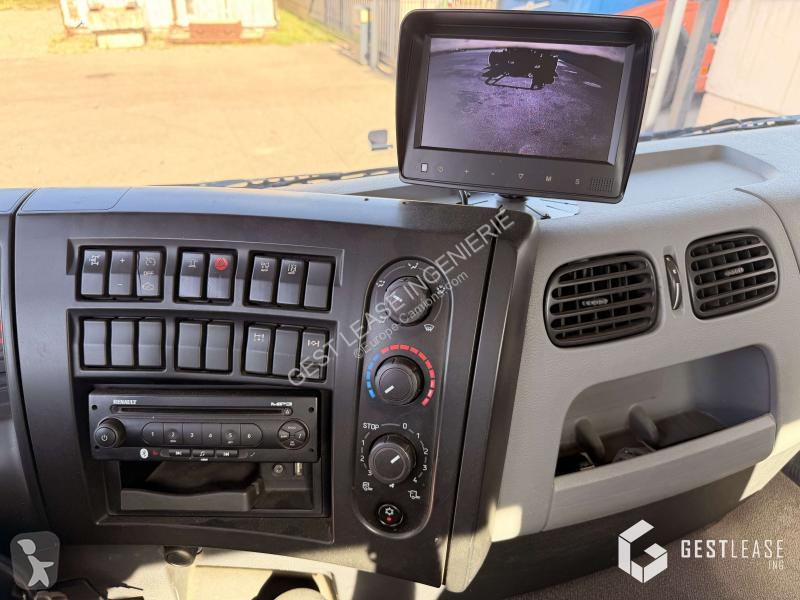Kamion Renault  D WIDE 250