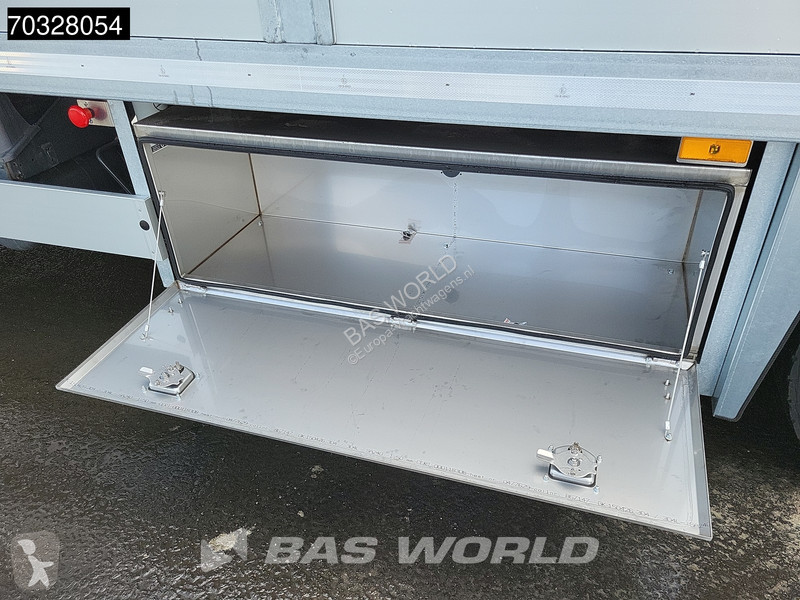 Kamion Mercedes 2735 6X2 Machine transporter...