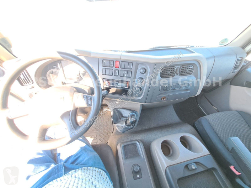 Camión DAF 220 FA*LBW*AHK