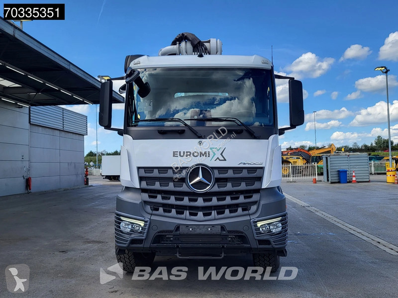 Camión Mercedes 4542 8X4 47 mtrs SWAN TSP 47-5...