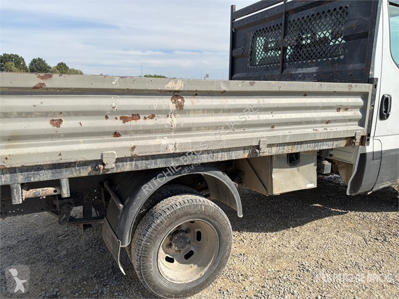 Camión Iveco 35-12