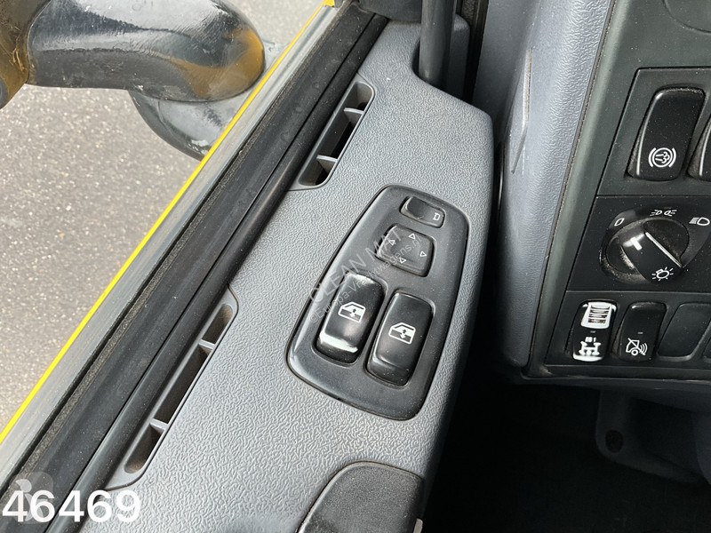 Kamion Scania 280 HMF 12 Tonmeter Z-kraan