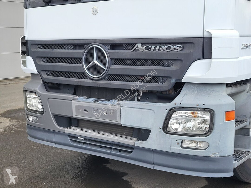 Camión Mercedes 2541