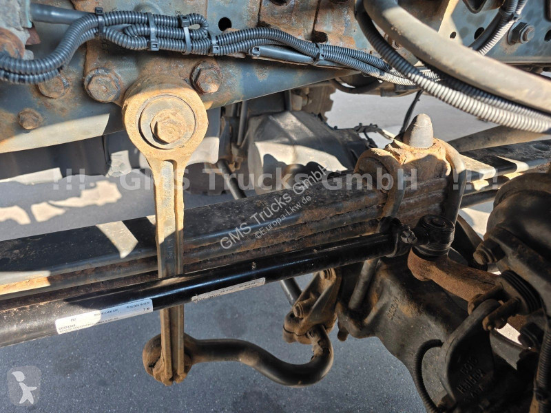 Camión Mercedes 1833 / 4X4 ALLRAD / 16m Atlas Kran