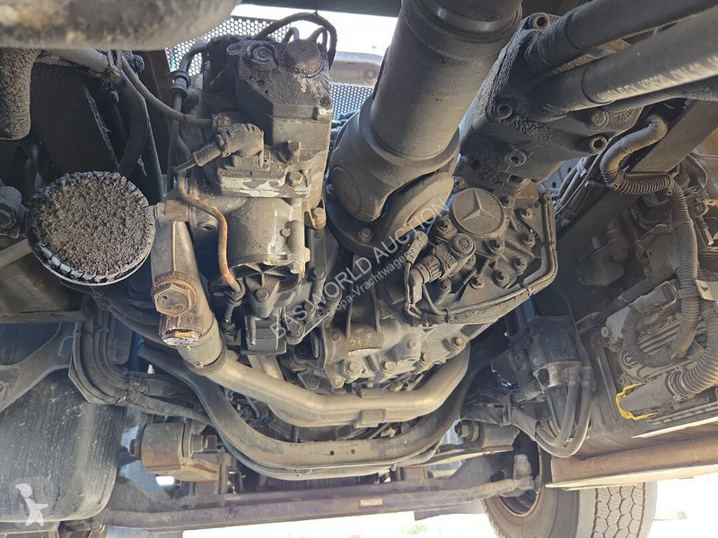 شاحنة Mercedes 2545