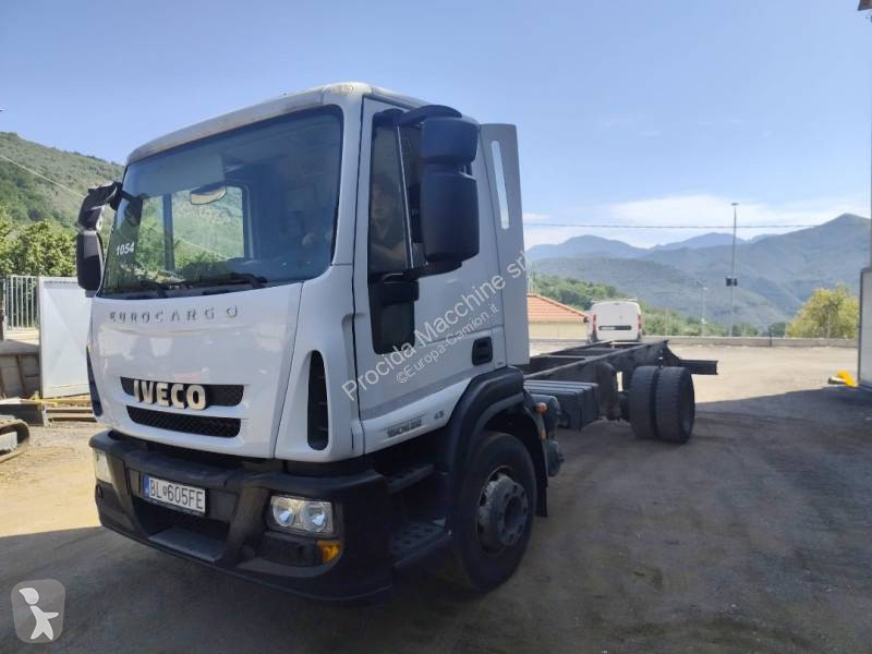 Camion Iveco 150 E 22
