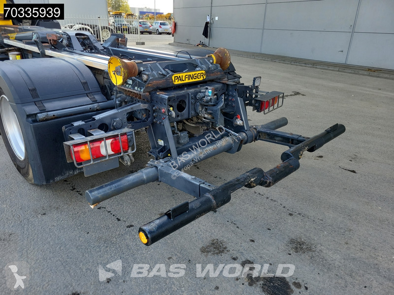Camion Mercedes 1830 4X2 Palfinger T15-31 MPA...