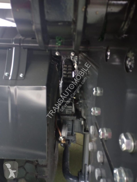 Camião Iveco 64.42 HD9