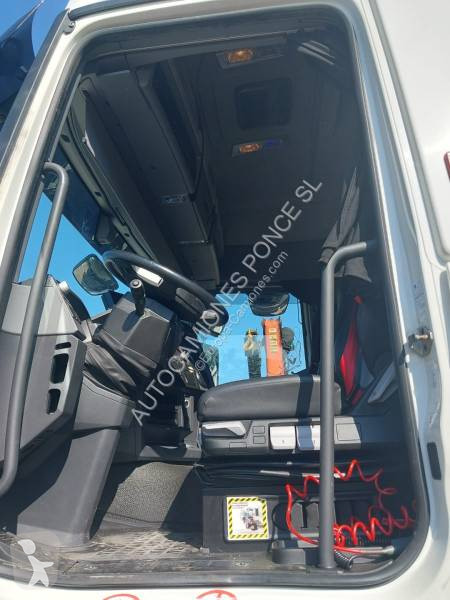 Camion Renault 480.26 DTI 13