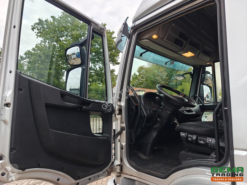 Camion Iveco EuroCargo 0 4x2 Sleeper Cab Euro6A...