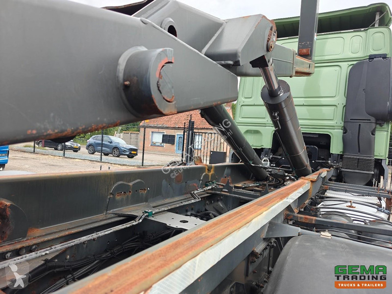 Camion DAF FAR 6x2 Spacecab Euro6A - VDL...