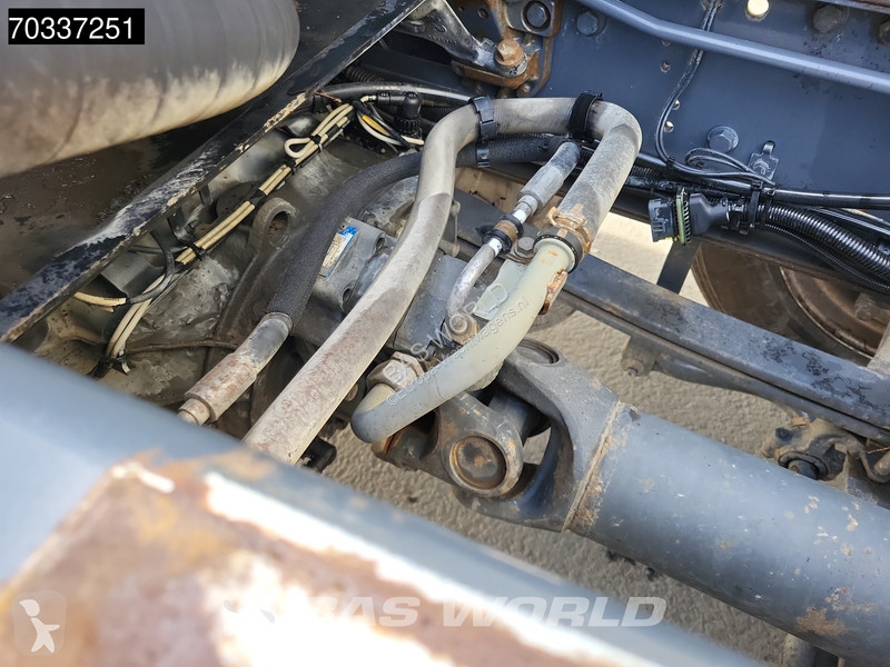Camion DAF 450 8X4 19m3 tipper steel suspension...