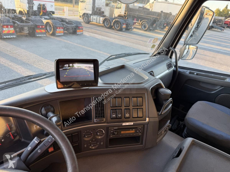 Volvo 380 truck