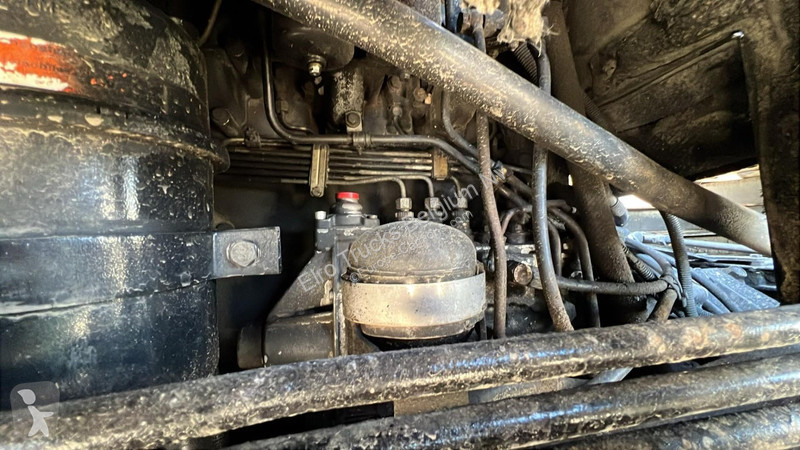 Camion MAN 35.464 (8X6 / LAMES / GRAND PONT /...