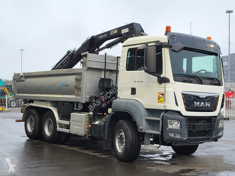 Camion MAN 33.440