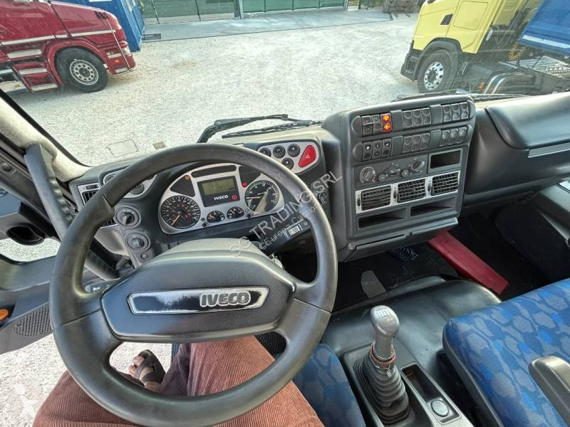 Iveco 180 E 28 truck