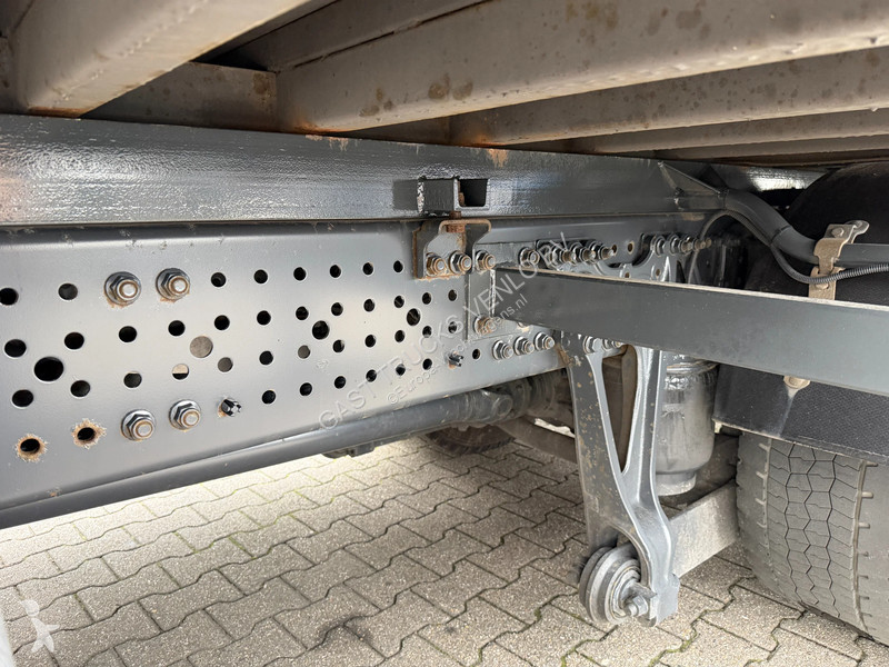 Camion Mercedes 1824 4x2 BDF Chassis Euro 6...