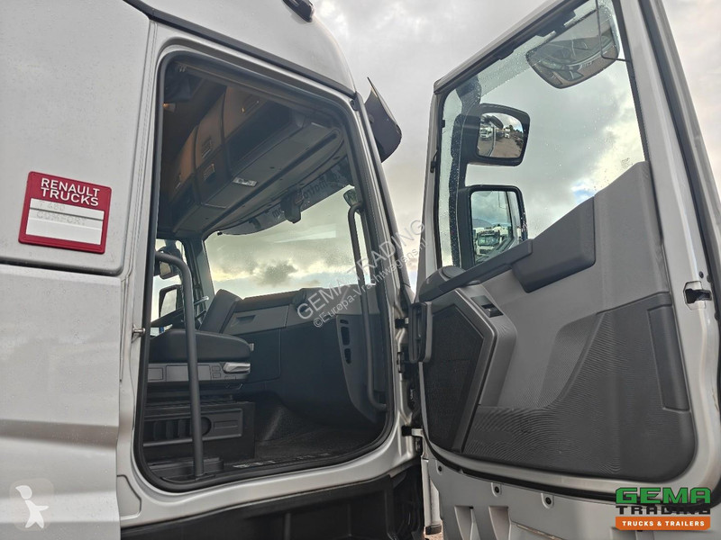 Грузовик Renault T480 6x2 Sleeper Euro6C 13L -...