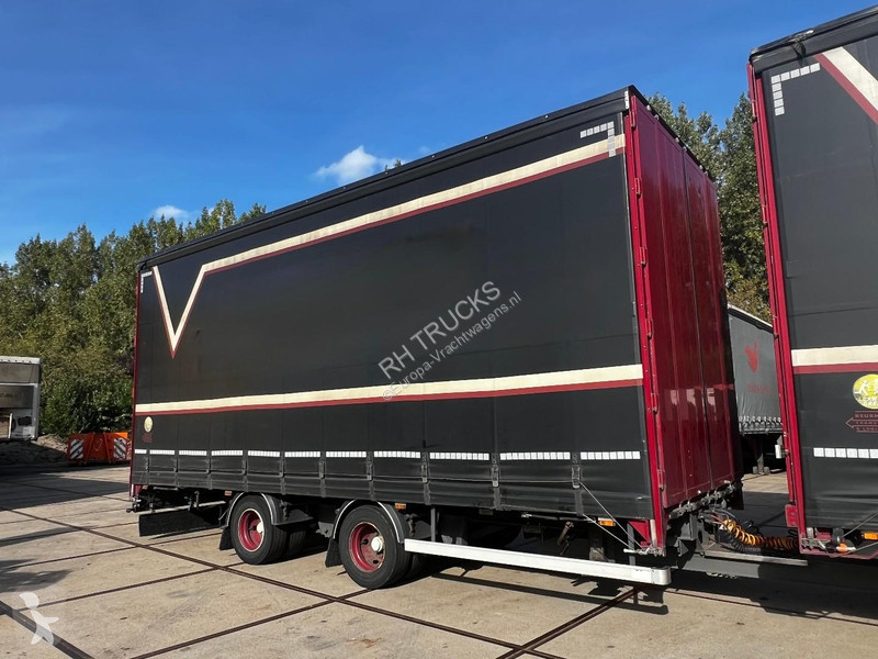 Грузовик DAF 6X2 EURO 6 + SLIDING ROOF + 2 AXLE...
