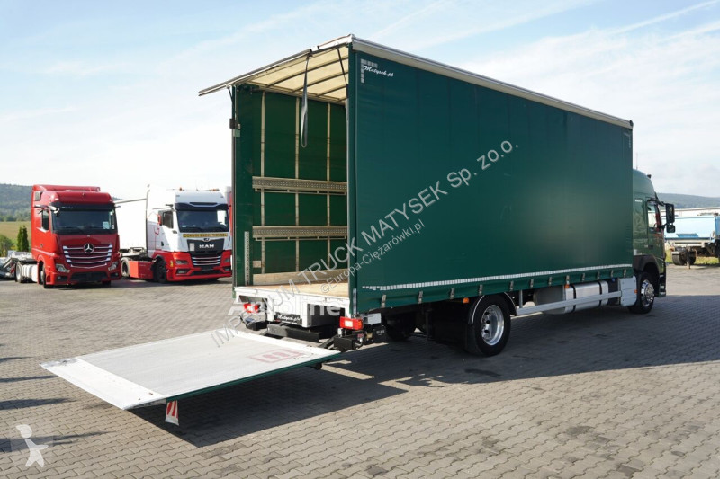 Грузовик Volvo FM 330