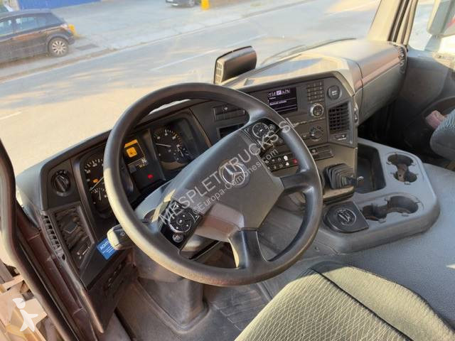 Грузовик Mercedes 2643 L