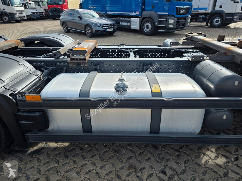 Грузовик Mercedes 2553 | Retarder | Lenkachse |...