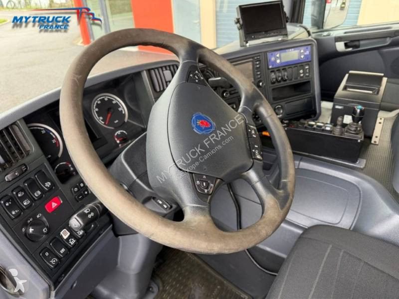 Camion Scania 410
