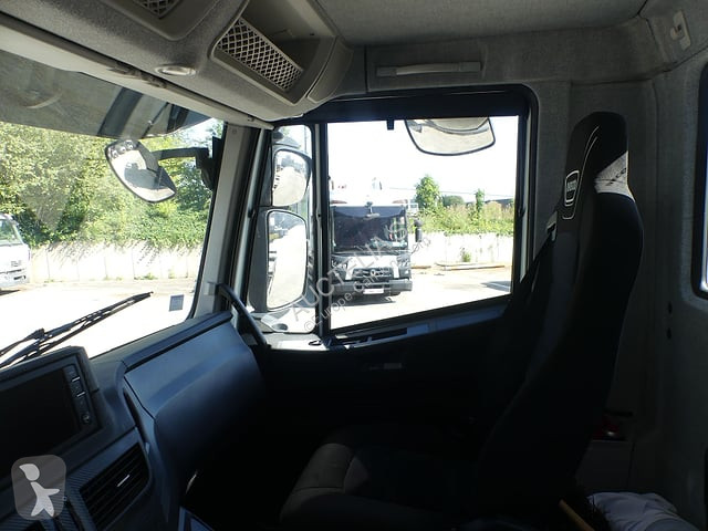 Iveco 310 truck
