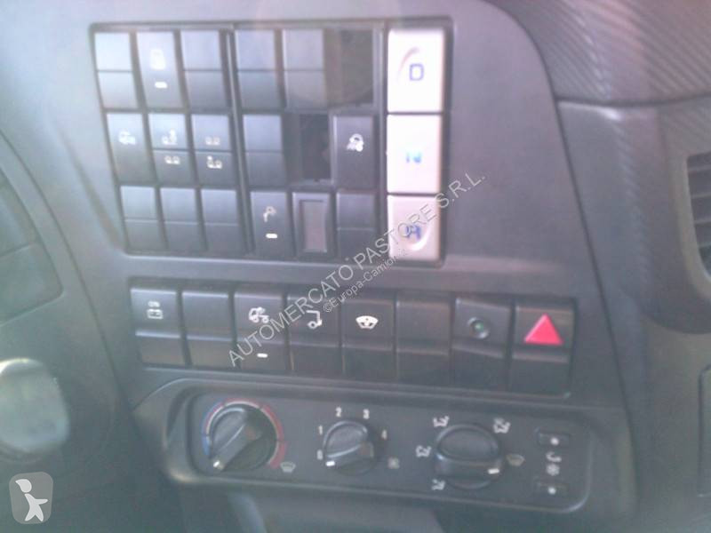 Camión Iveco 260 S 42