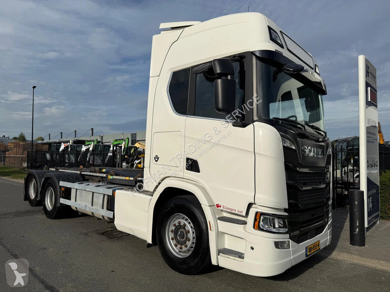شاحنة Scania 580 V8 B6X2NB