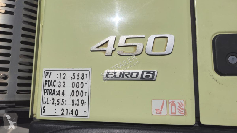 Camión Volvo 450