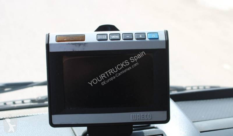 Camión Iveco 100 E 19