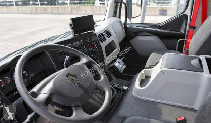 شاحنة Renault 240