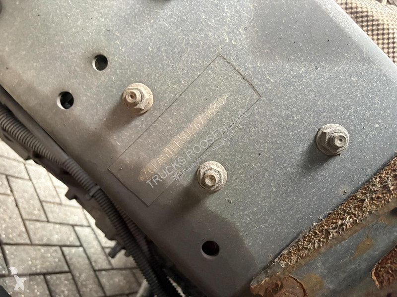 شاحنة Iveco 120 E 21 + LOAD LIFT + EURO 6
