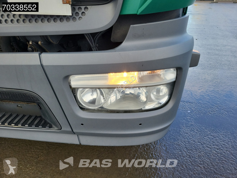 Vrachtwagen Mercedes 1324 4X2 13tonner 1500kg...