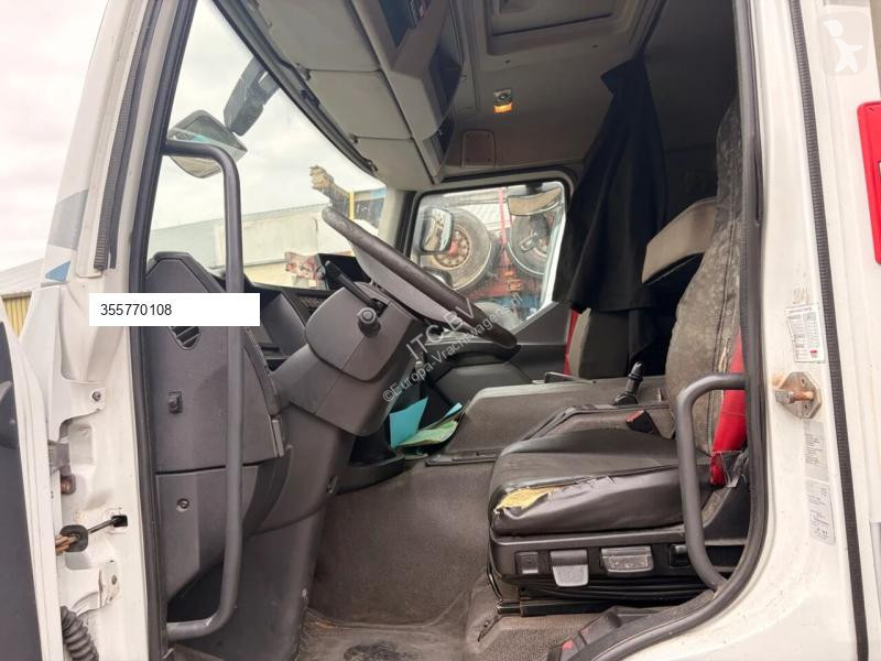 شاحنة Renault D 19 WIDE / CARRIER FRAPPA /...
