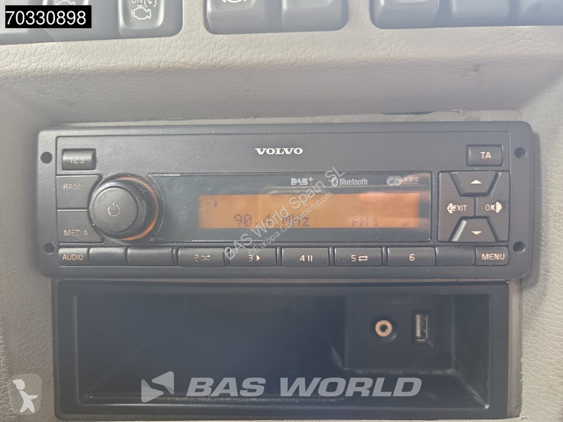 Volvo 320 4X2 20.5 Tonelades 1500kg plataforma...