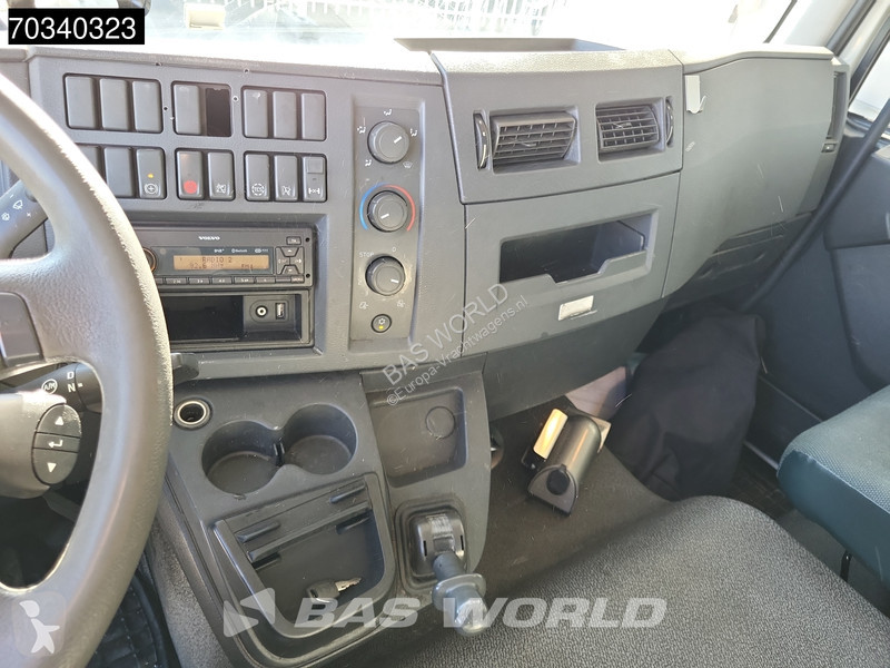Lastbil Volvo 250 4X2 18tonnner curtainsides...