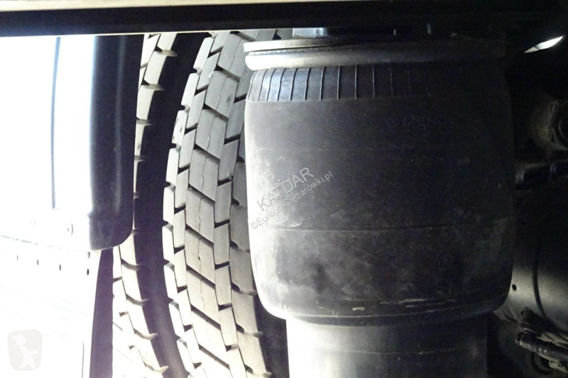 Mercedes 1827 Euro 6 kontener 21 pal 387tys.km...