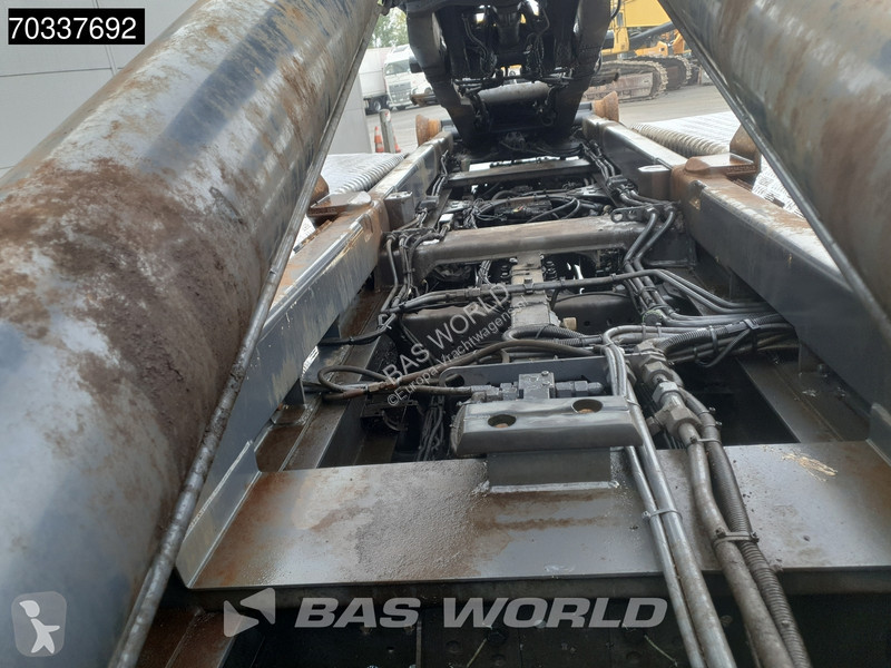 Volvo 460 6X2 Meiller RS26 67K containersystem...
