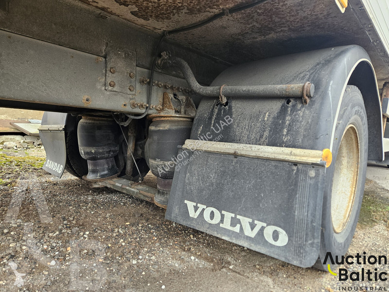 Volvo FL612 truck